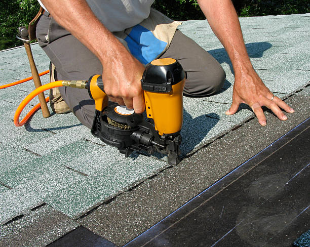 Quick and Trustworthy Emergency Roof Repair Services in Murphy, NC